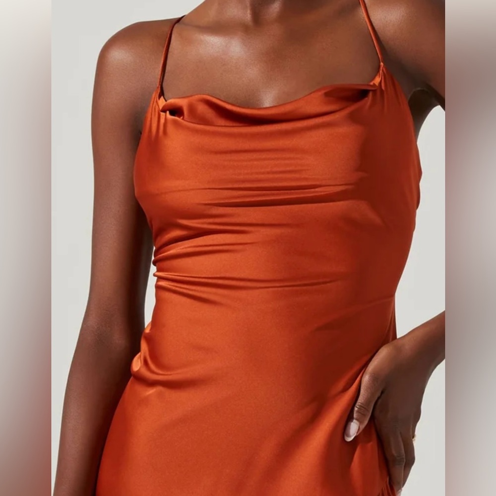 ASTR The Label - Palisades Cowlneck Maxi Dress in PALE YELLOW - Size Small